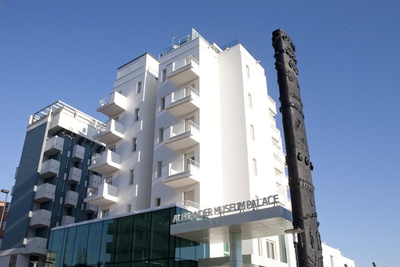 hotel alexander