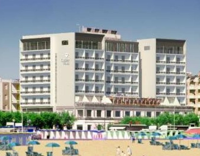 hotel cruiser